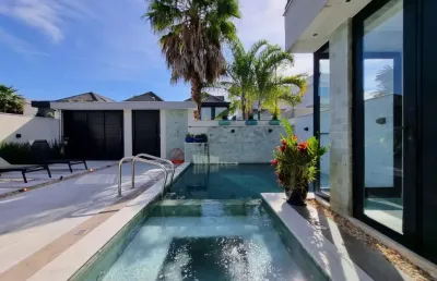 Casa em condomínio fechado com 4 quartos à venda na Estrada Vereador Alceu de Carvalho, 555, Recreio dos Bandeirantes, Rio de Janeiro