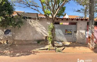 Casa com 2 quartos à venda no Conjunto Habitacional Tomie Nagatani, Rolândia 