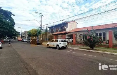 Casa com 3 dormitórios à venda, 281 m² por r$ 2.000.000,00 - centro - rolândia/pr