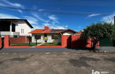 Casa com 3 dormitórios à venda, 143 m² por r$ 550.000,00 - jardim roland - rolândia/pr