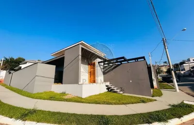 Casa em condomínio fechado com 3 quartos à venda na Jayro Maltoni, Jardim Quintas das Videiras, Jundiaí