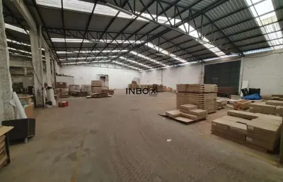 Inbox cia imobiliária aluga pavilhão com 4000m² em distrito industrial em bento gonçalves