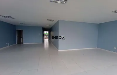 Inbox imobiliária aluga sala comercial com 160m2, na cidade alta em bento gonçalves