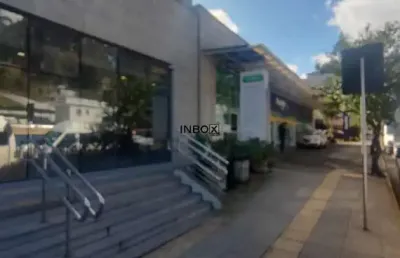 Inbox cia imobiliária aluga - sala comercial no mall do hospital tacchimed