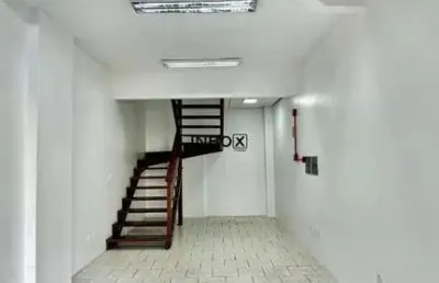 Inbox cia imobiliária aluga - sala comercial térrea no centro de bento gonçalves.