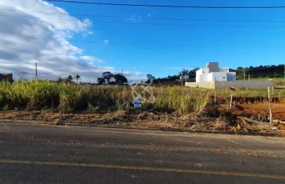 Terreno à venda na Rua Defendi Negro, Mina do Mato, Criciúma