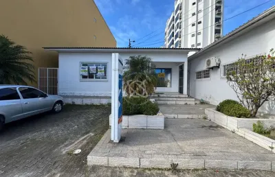 Casa para alugar na Avenida Sete de Setembro, 2155, Centro, Araranguá