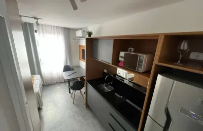 Studio mobilliado e equipado, 18 m² por r$ 320.000 - água verde - gestão housi