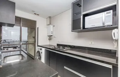 Apartamento com 2 dormitórios para alugar, 59 m² por r$ 3.300/mês - capão raso - curitiba/pr