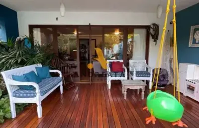 Casa com 4 quartos à venda na rua joaquim da silveira, 170, recreio dos bandeirantes, rio de janeiro por r$ 1.800.000