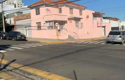 Casa com 5 quartos para alugar na Vila Noemy, Bauru 