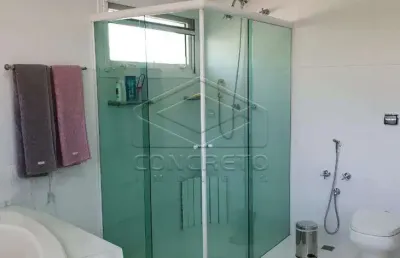 Casa em condomínio fechado com 4 quartos para alugar na Vila Aviação, Bauru 