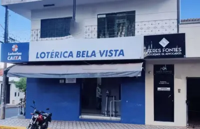 Parte superior do sobrado em frente do tv tem no bela vista