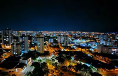 Cobertura com 3 suítes e 3 vagas de garagem para locação na cidade universitária - bauru/sp