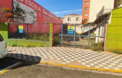 Ponto comercial no centro da cidade ideal para estacionamento