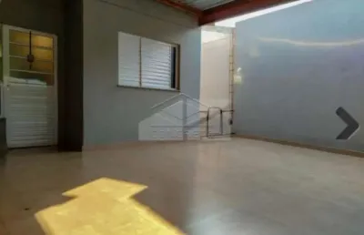 Casa com 2 quartos à venda no Jardim Juliana, Jaú 