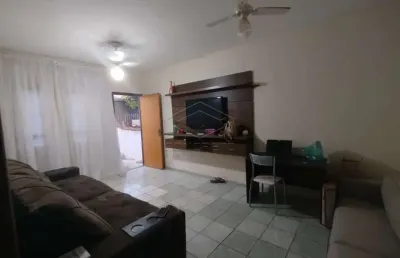 Casa com 3 quartos à venda na Vila Cardia, Bauru 