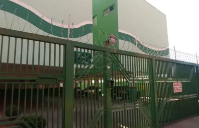 Flat com 38 quartos à venda na Vila Cardia, Bauru 