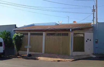 Casa com 2 quartos à venda no Núcleo Habitacional Mary Dota, Bauru 