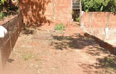 Casa à venda no Tangarás, Bauru 