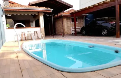 Casa com 3 quartos à venda no Jardim Shangri-lá, Botucatu 