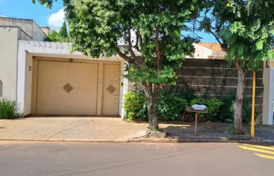 Casa com 4 quartos à venda no Jardim América, Bauru 