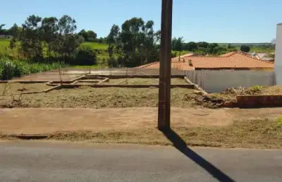 Casa à venda no Jardim Parati, Jaú 