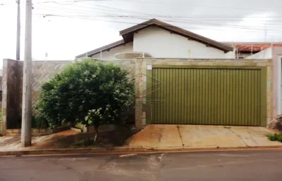 Casa com 3 quartos à venda na Vila Engler, Bauru 