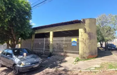 Casa com 3 quartos à venda na Vila Dutra, Bauru 