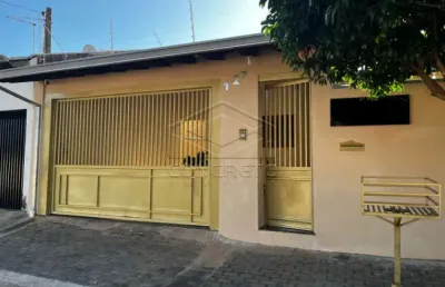Excelente residência com 03 dormitórios - santa edwiges