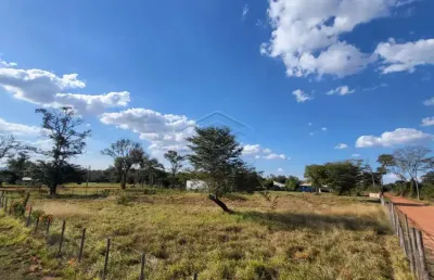 Terreno à venda no Jardim Vitória, Arealva 