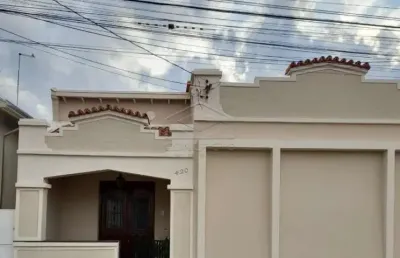 Casa com 4 quartos à venda no Centro, Agudos 