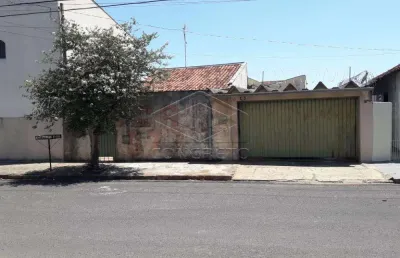 Casa com 3 quartos à venda na Vila Camargo, Bauru 