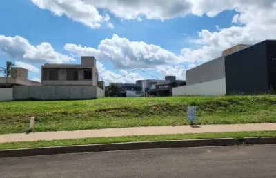 Terreno à venda no Residencial Tamboré, Bauru 