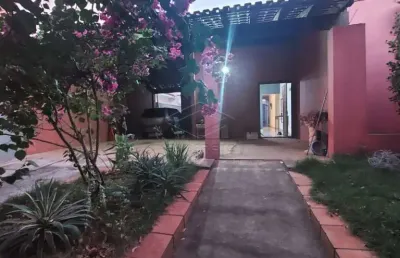 Casa com 3 quartos à venda na Vila Cardia, Bauru 