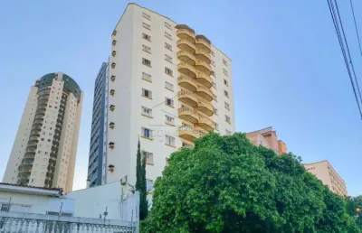 Apartamento 3 dormitórios bem conservado no ed. vega