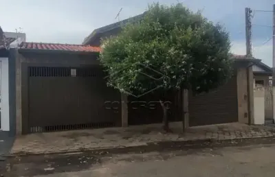 Casa com 4 quartos à venda na Vila Souto, Bauru 