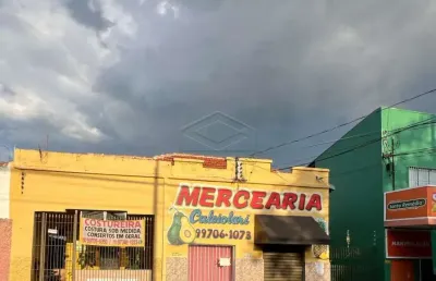Casa próximo ao fórum - oportunidade para investidor