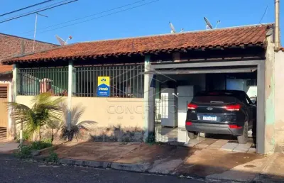 Casa com 2 quartos à venda no Núcleo Habitacional Mary Dota, Bauru 