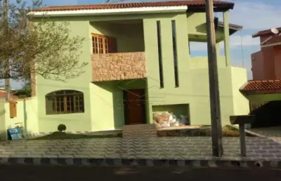 Lindíssima residência village campo novo - lazer completo!