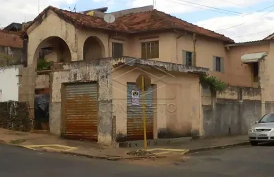 Casa com 4 quartos à venda no Centro, Agudos 