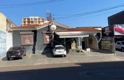 Casa à venda no Centro, Bauru 