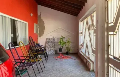 Casa com 2 quartos à venda no Jardim Redentor, Bauru 