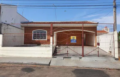 Casa com 3 quartos à venda na Vila Brunhari, Bauru 