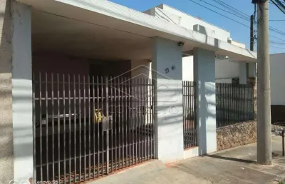 Casa com 3 quartos à venda no Centro, Bauru 