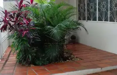 Casa com 3 quartos à venda na Vila Cordeiro, Bauru 