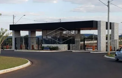 Terreno à venda no Residencial Villa de Leon, Piratininga 