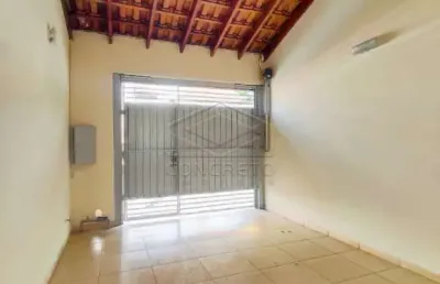 Residencia com 03 dormitórios, próximo ao sesi e hospital de base