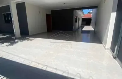 Casa com 3 quartos para alugar no Jardim Terra Branca, Bauru 