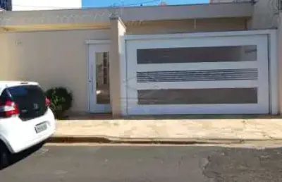 Casa com 3 quartos à venda no Jardim Bela Vista, Bauru 